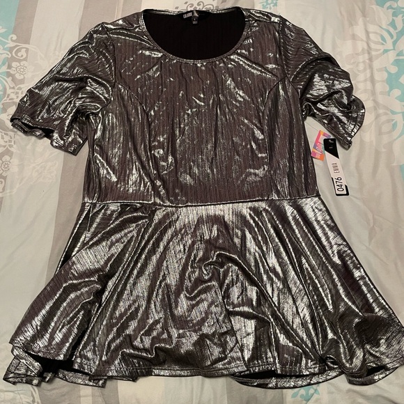 LuLaRoe Tops - Lularoe Emma Elegant